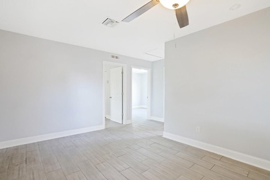 Rare opportunity to own a versatile investment property in the - photo 23