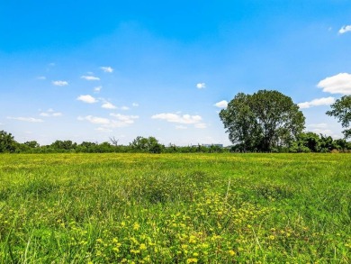 MOTIVATED SELLER, PLEASE bring all offers for quick