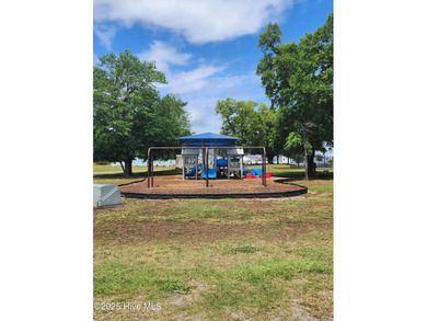 Perfectly located 4 Bedroom / 3.5 Bath home with an ADDITIONAL