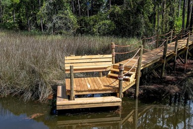 Tucked away on a private cul-de-sac of just six custom homes - photo 4