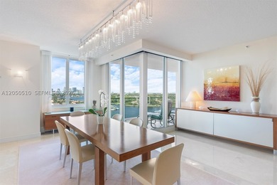 Designer renovated and furnished modern showplace in highly - photo 17