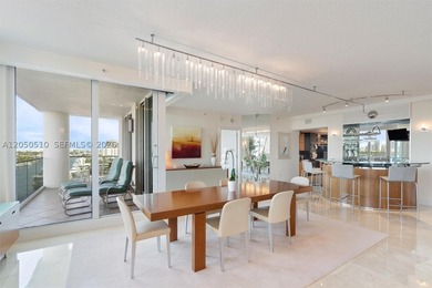 Designer renovated and furnished modern showplace in highly - photo 18