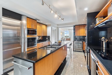 Designer renovated and furnished modern showplace in highly - photo 24