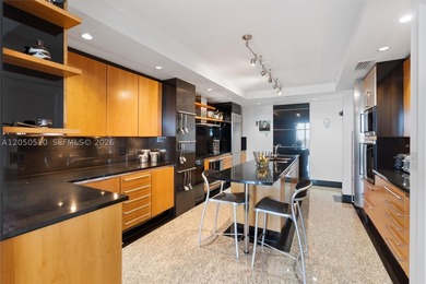 Designer renovated and furnished modern showplace in highly - photo 25