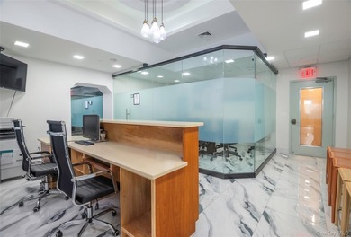 PREMIER OFFICE CONDOMINIUM | FLUSHING COMMONS | 11TH FLOOR - photo 6