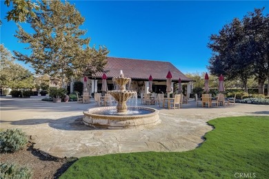 Welcome to this beautifully appointed third-floor, single-level - photo 39
