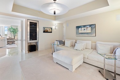 Designer renovated and furnished modern showplace in highly - photo 41