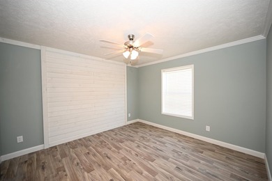 Welcome to this beautiful, brand-new manufactured home featuring - photo 10