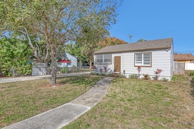 Well-maintained home located at 731 50th Street in West Palm - photo 2