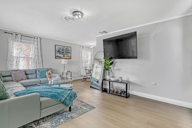 Well-maintained home located at 731 50th Street in West Palm - photo 9