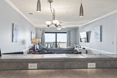 Oceanfront two-bedroom, two-bathroom condo in Sea Shadow in - photo 5