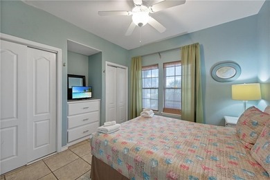 Prime location in Port Aransas! This income-producing property - photo 11
