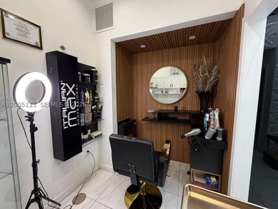 This Beauty Salon is in the middle of everything. This business - photo 4