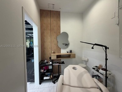 This Beauty Salon is in the middle of everything. This business - photo 6