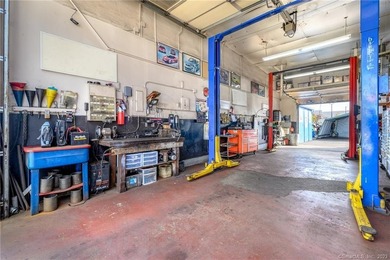 Harbor View Auto Sales LLC presents a strong, well-established - photo 21