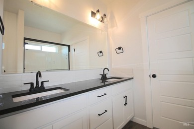 Tough to find opportunity in the desired Music Estate - photo 25