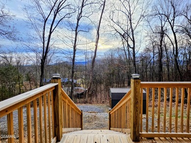 SELLER SAYS TO BRING YOUR OFFER! NEWER HOUSE ON OVER 5 ACRES - photo 31