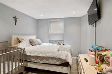 BACK ON THE MARKET AND READY TO SELL!! HUGE Brick corner - photo 10