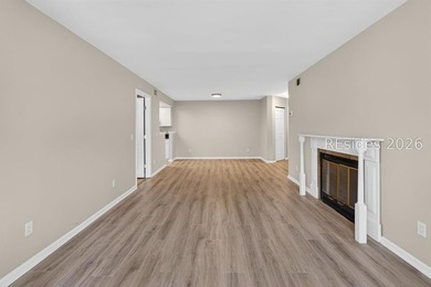 Lovely villa on the south end perfect for full-time residents or - photo 5