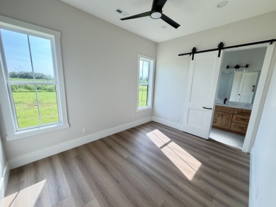 Amazing New Construction Home at Lake Malone! - photo 11