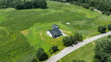 Amazing New Construction Home at Lake Malone! - photo 22