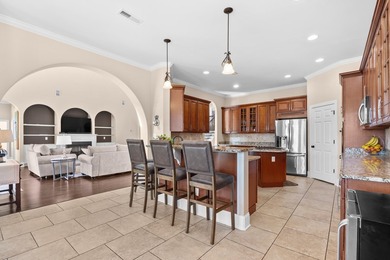 This exceptional 5 bedroom, 4 bath custom home with over 6,000 - photo 10