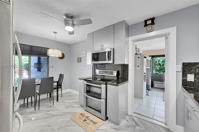Seller motivated, contribution towards buyers closing costs! - photo 25