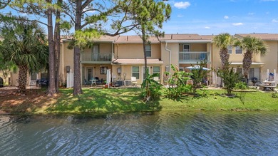 Waterfront with stunning views, a rare 3-bedroom, 3.5-bath with - photo 7