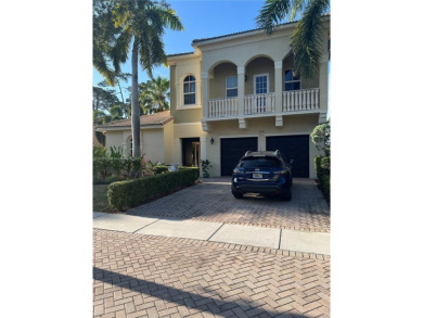 Lake Home For Sale in West Palm Beach, Florida