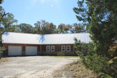 Lake Tawakoni Home For Sale in Quinlan Texas