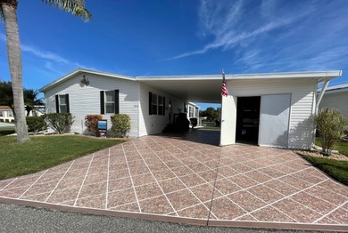 (private lake, pond, creek) Home For Sale in Lakeland Florida