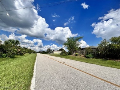 This lot offers a fantastic opportunity to build your dream home - photo 2