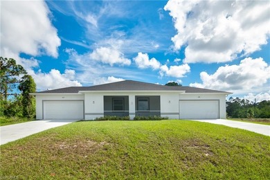 Lehigh Acres Area Townhome/Townhouse For Sale in Lehigh Acres Florida