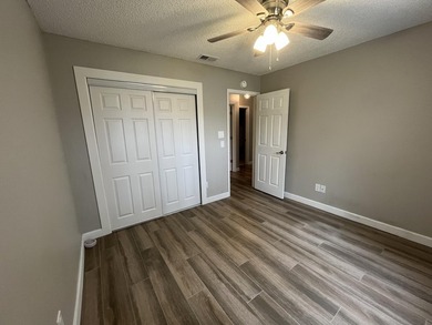 Tastefully updated 3 bedroom, 2 bath ranch on an oversized lot - photo 8