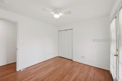 Welcome to this beautifully updated 3-bedroom, 2-bath villa - photo 19