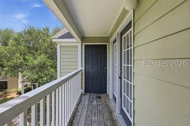 Welcome to this beautifully updated 3-bedroom, 2-bath villa - photo 27