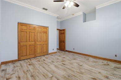 Come take a look at this beautiful NEVER FLOODED home in the - photo 13