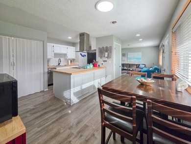 Income Potential! Welcome to this adorable 3-bedroom 1-bath home - photo 14