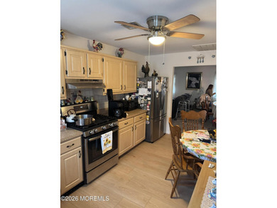 Welcome to Holiday City South! A 55+ Community with all the