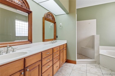 Come take a look at this beautiful NEVER FLOODED home in the - photo 17