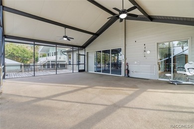Come take a look at this beautiful NEVER FLOODED home in the - photo 23