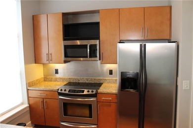 Attention Investors: Rental permits available! Fantastic - photo 4