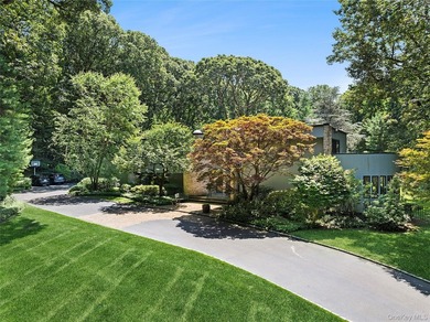 Down a long, private, enchanting road canopied by mature trees - photo 28