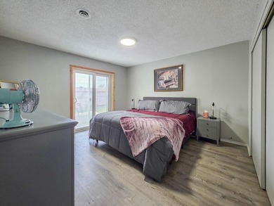 Income Potential! Welcome to this adorable 3-bedroom 1-bath home - photo 31