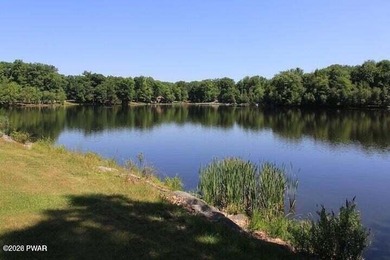 BEAUTIFUL CUSTOM-BUILT LAKE WALLENPAUPACK RANCH! ONE LEVEL - photo 31