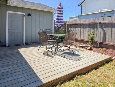 Income Potential! Welcome to this adorable 3-bedroom 1-bath home - photo 42