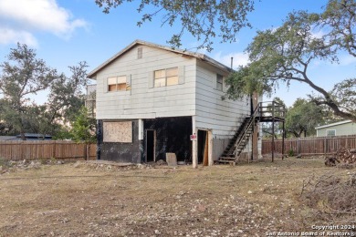 Canyon Lake Home For Sale in Canyon Lake Texas