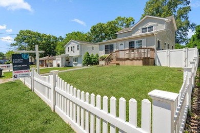 Welcome to this well maintained 3 bedroom, 2.5 bath home - photo 2
