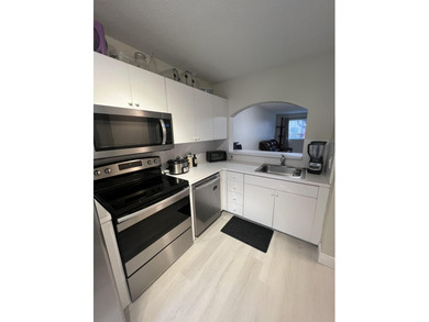 SELLER SAYS SELL! Assessment will be paid in full at closing! - photo 8