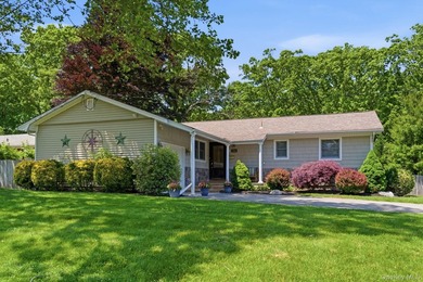 Welcome to this beautifully updated L-Shaped Ranch nestled in - photo 2
